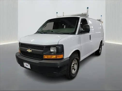 2017 Chevrolet Express Cargo  RWD photo