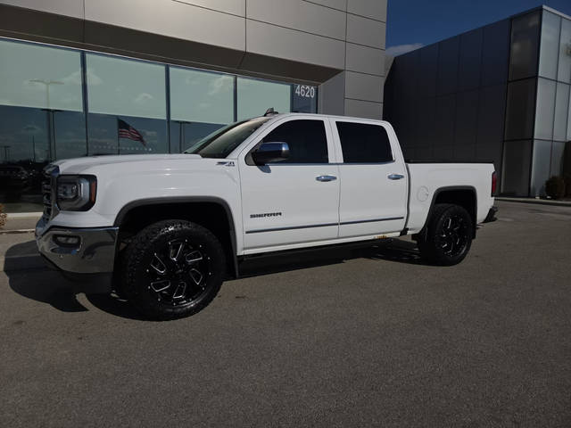 2017 GMC Sierra 1500 SLT 4WD photo