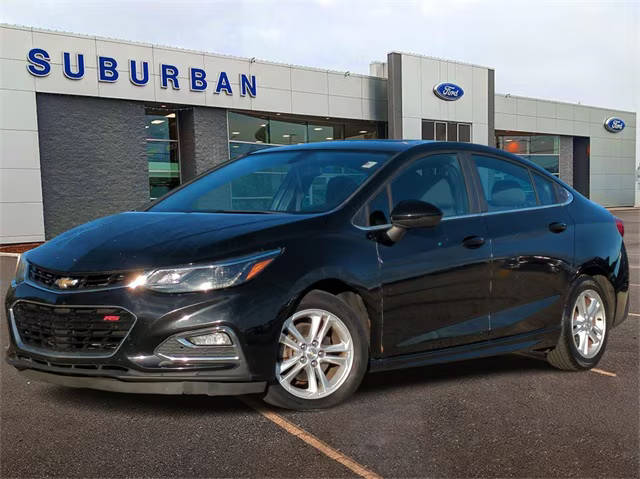 2016 Chevrolet Cruze LT FWD photo