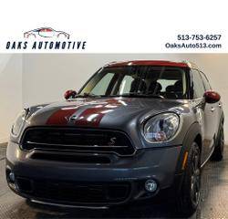 2016 MINI Countryman S FWD photo