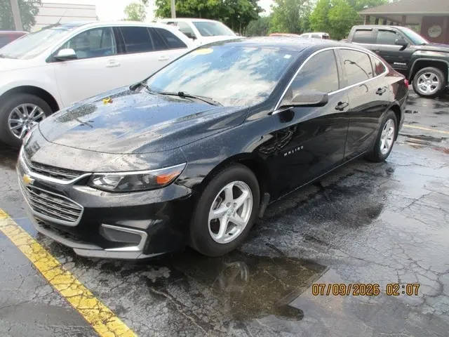 2016 Chevrolet Malibu LS FWD photo