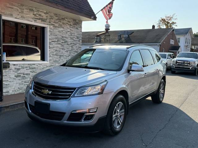 2015 Chevrolet Traverse LT FWD photo