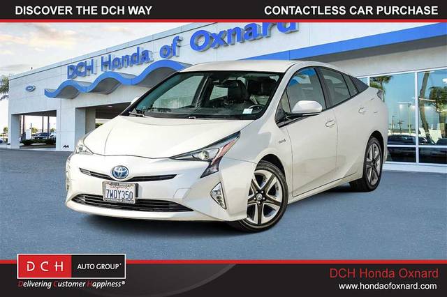 2016 Toyota Prius Four Touring FWD photo