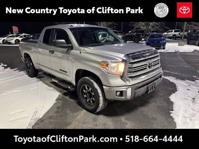 2016 Toyota Tundra SR5 4WD photo