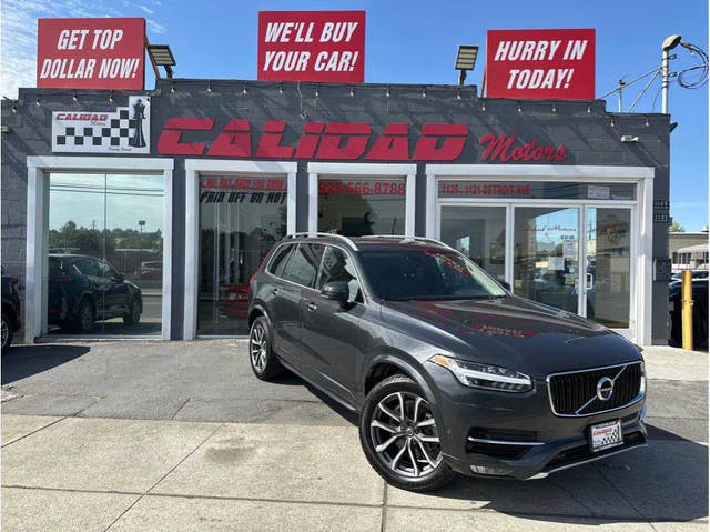 2017 Volvo XC90 Momentum AWD photo
