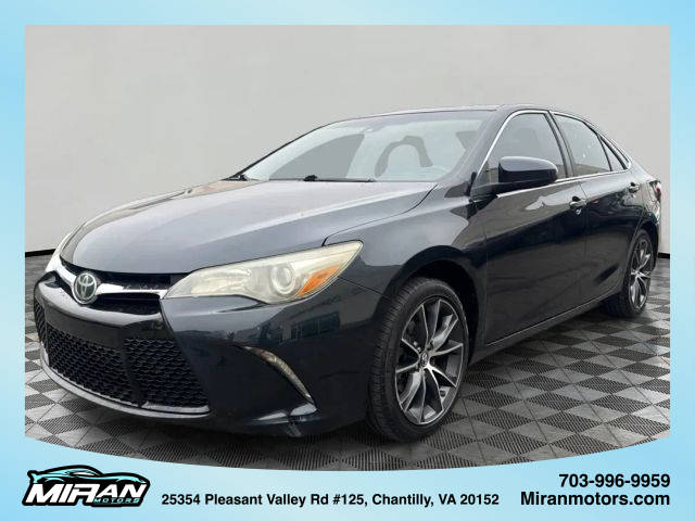 2017 Toyota Camry XSE FWD photo