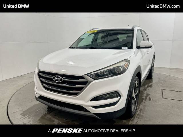 2016 Hyundai Tucson Sport FWD photo