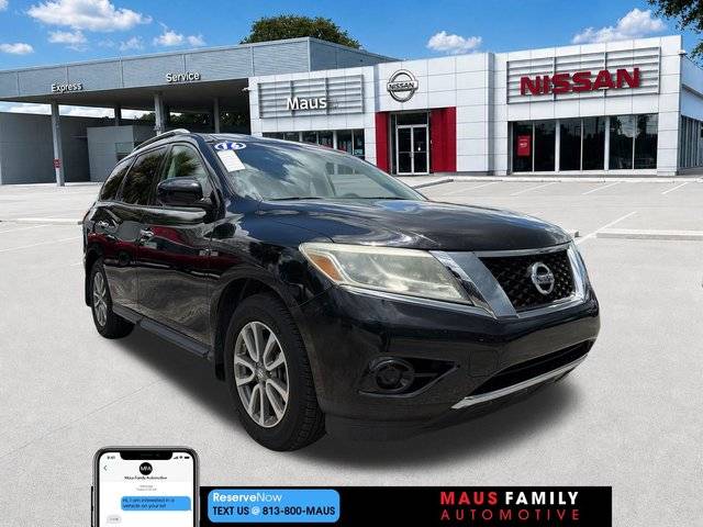2016 Nissan Pathfinder S FWD photo