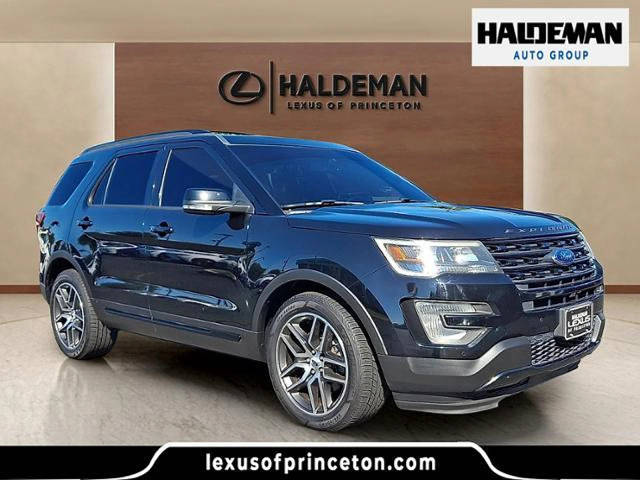 2017 Ford Explorer Sport 4WD photo
