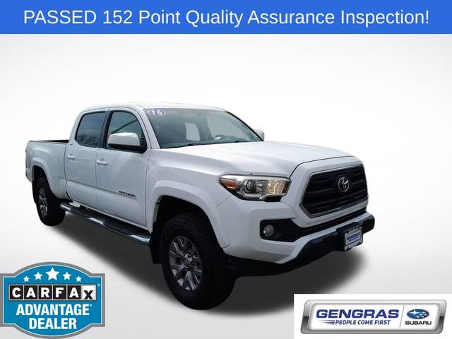 2016 Toyota Tacoma SR5 4WD photo