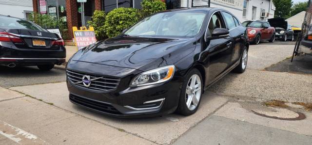 2015 Volvo S60 T5 Drive-E Premier Plus FWD photo