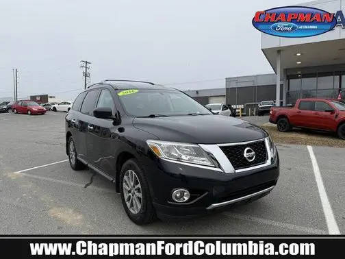 2016 Nissan Pathfinder SV 4WD photo