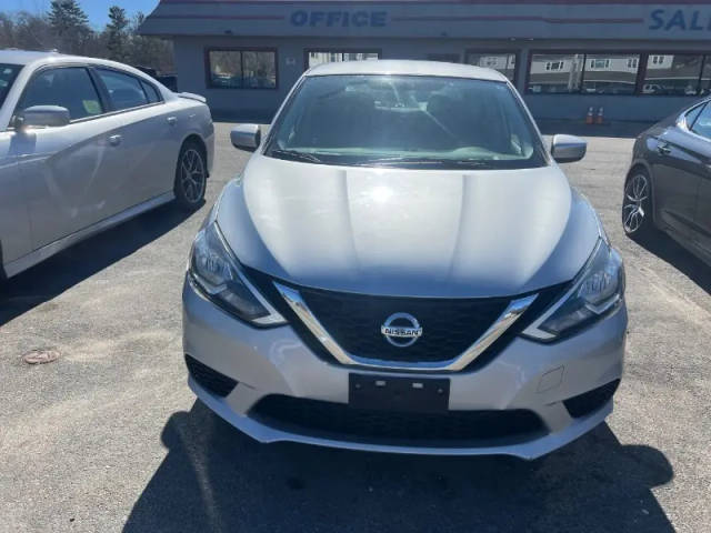 2016 Nissan Sentra SV FWD photo