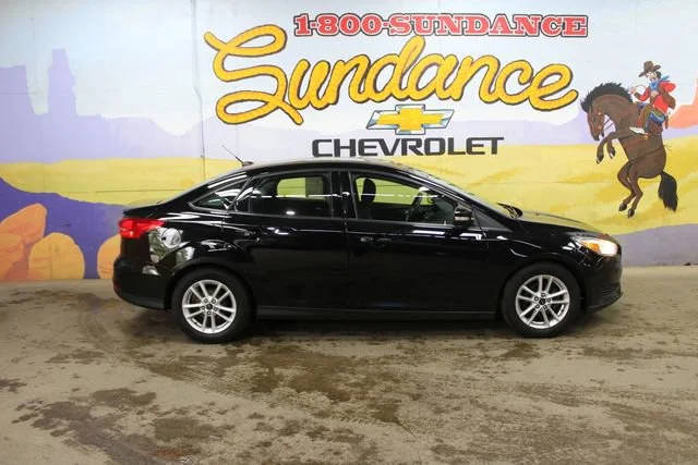 2016 Ford Focus SE FWD photo