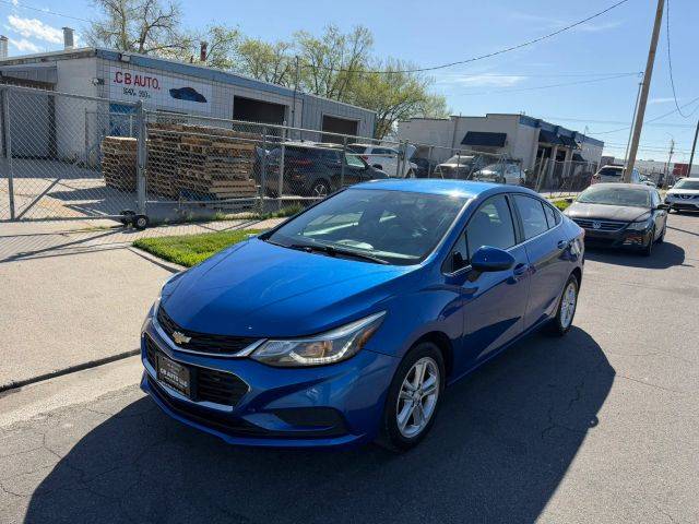 2016 Chevrolet Cruze LT FWD photo