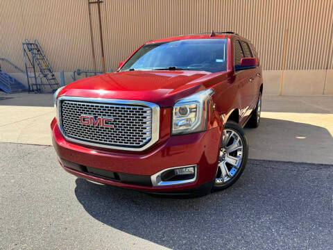 2016 GMC Yukon Denali 4WD photo