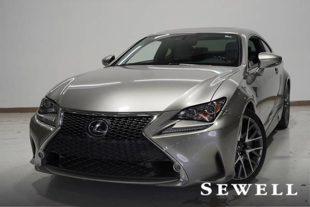 2016 Lexus RC RWD photo