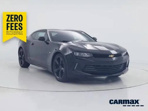 2017 Chevrolet Camaro 2LT RWD photo