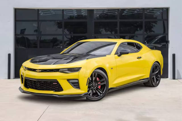 2017 Chevrolet Camaro 2SS RWD photo