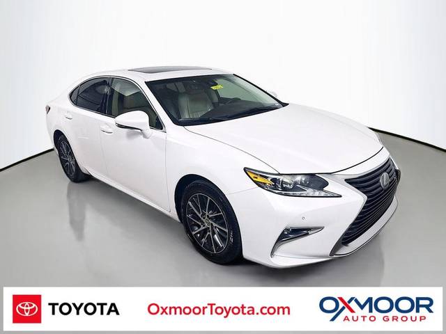 2016 Lexus ES FWD photo