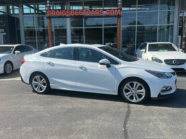 2016 Chevrolet Cruze Premier FWD photo