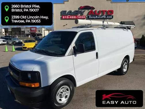 2017 Chevrolet Express Cargo  RWD photo