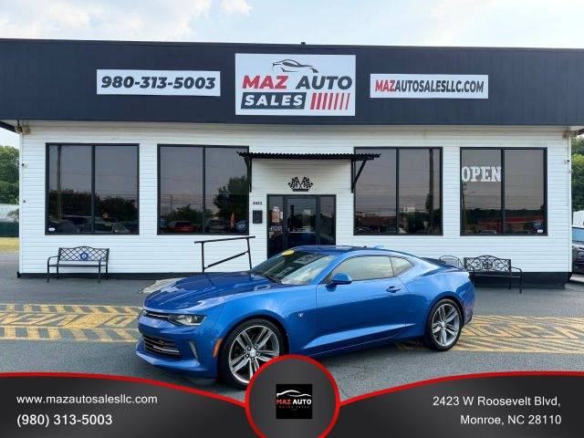 2017 Chevrolet Camaro 1LT RWD photo