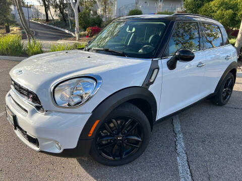 2016 MINI Countryman S FWD photo