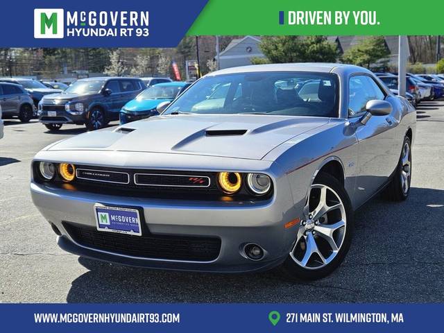 2016 Dodge Challenger R/T Plus RWD photo