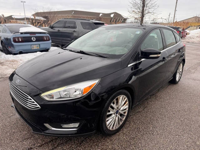 2016 Ford Focus Titanium FWD photo