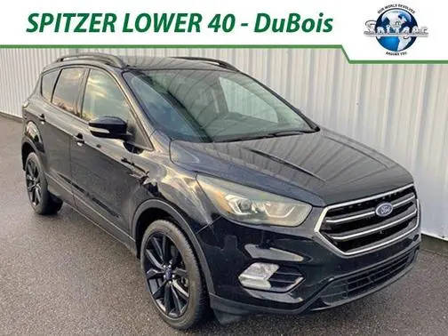 2017 Ford Escape Titanium 4WD photo