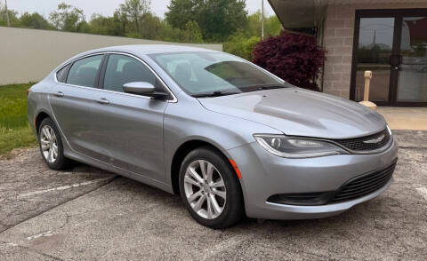 2016 Chrysler 200 Touring FWD photo