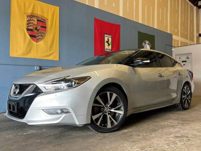 2017 Nissan Maxima SL FWD photo