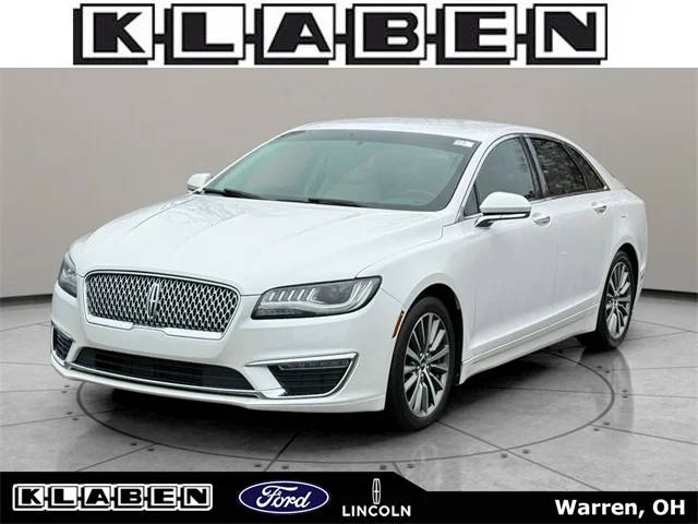 2017 Lincoln MKZ Premiere FWD photo