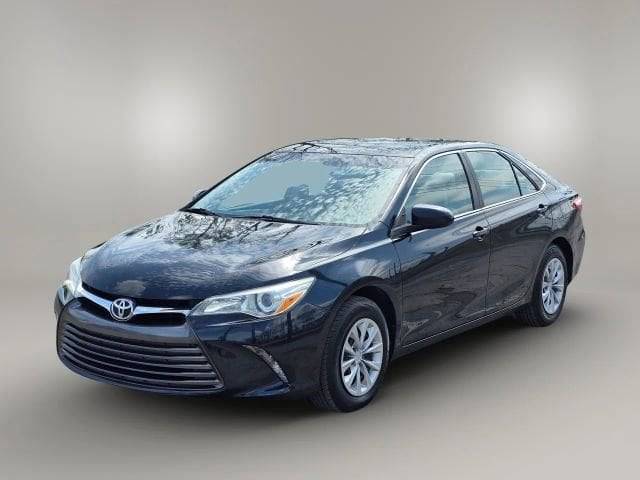 2017 Toyota Camry LE FWD photo