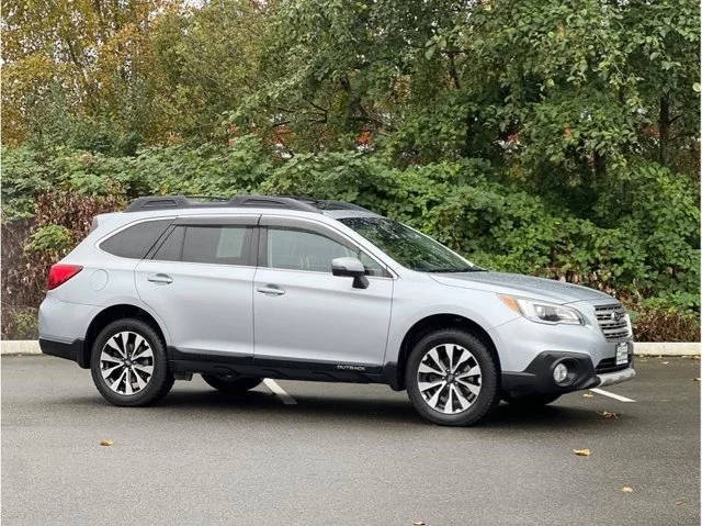 2017 Subaru Outback Limited AWD photo