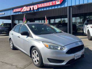 2016 Ford Focus S FWD photo
