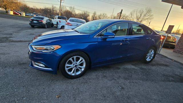 2017 Ford Fusion SE FWD photo