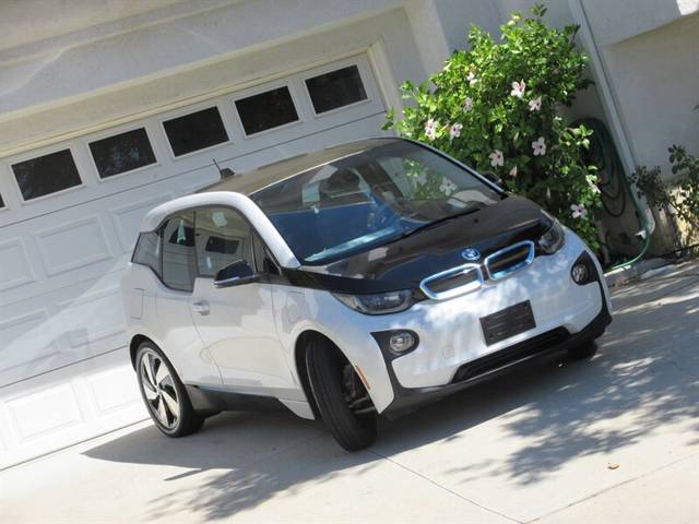 2016 BMW i3 RWD photo