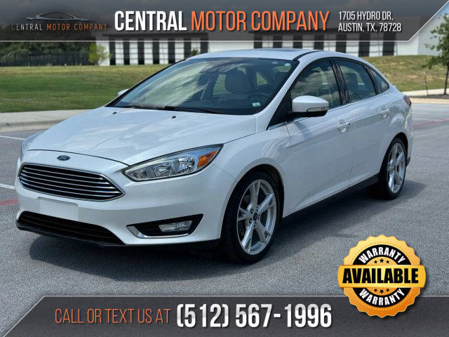 2016 Ford Focus Titanium FWD photo