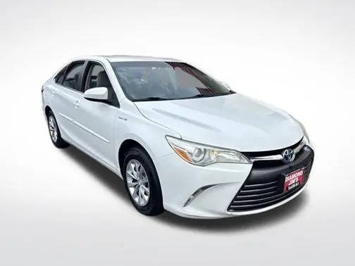 2017 Toyota Camry Hybrid LE FWD photo