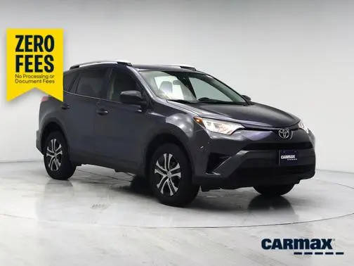 2016 Toyota RAV4 LE FWD photo