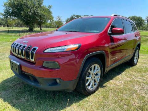 2017 Jeep Cherokee Latitude FWD photo