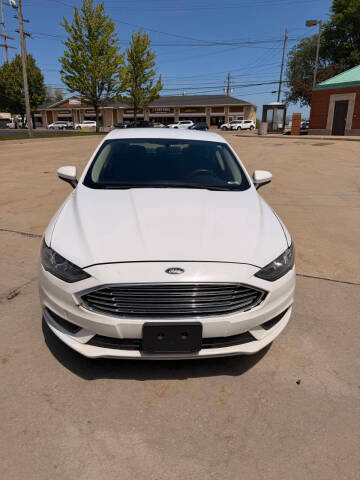 2017 Ford Fusion Hybrid SE FWD photo