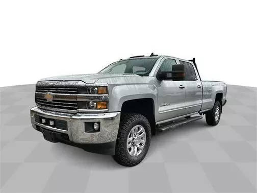 2016 Chevrolet Silverado 3500HD LT 4WD photo