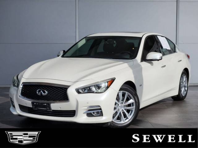 2016 Infiniti Q50 3.0t Premium RWD photo