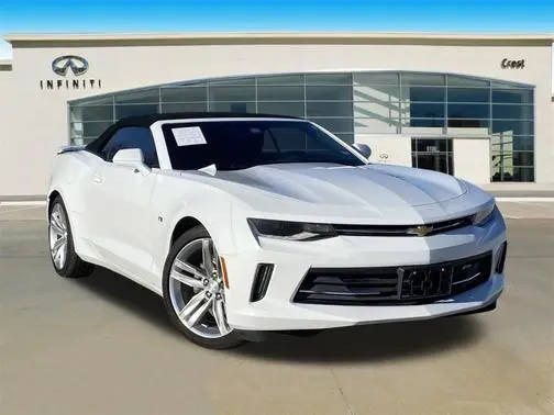 2017 Chevrolet Camaro 1LT RWD photo