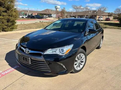 2017 Toyota Camry LE FWD photo