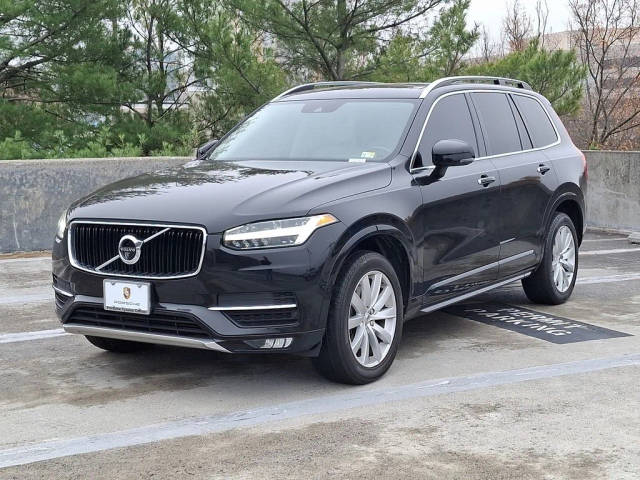 2017 Volvo XC90 Momentum AWD photo