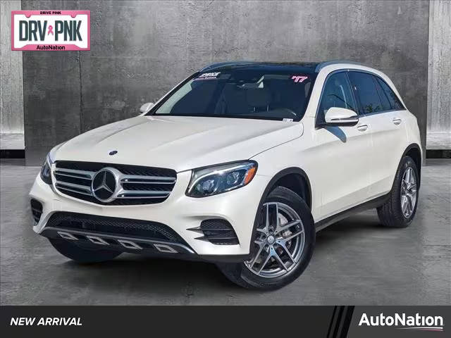 2017 Mercedes-Benz GLC-Class GLC 300 AWD photo